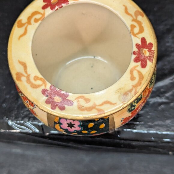 Chinese Satsuma Style Hand Painted Porcelain Pot Vase Planter 2 3/4 Inch - Picture 5 of 7